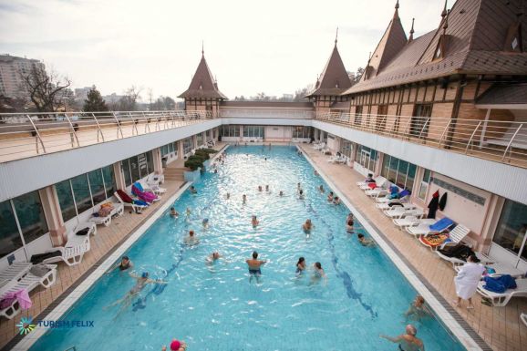 Nem csak a járvány, a kormány is a fürdőturizmus ellen dolgozott