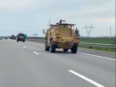 Védelmi tárca: ne dőljenek be a csapatmozgásokat ábrázoló videóknak!