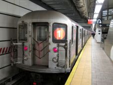 Ismét a metró elé löktek egy embert New Yorkban