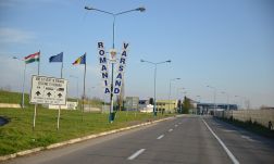 Egy tehergépkocsi rakterébe rejtőzve próbált átjutni nyolc menekült a román–magyar határon