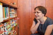 Két doboz könyvvel indult, ma háromszáz család használja a Mesekuckó közösségi könyvkölcsönzőt