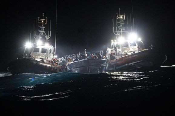 Lampedusán mindennapossá vált a migránshajók kikötése