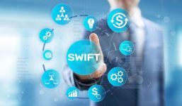 Leválasztanák az oroszokat a globális fizetési rendszerről