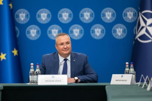 Megkezdik a kisnyugdíjasoknak járó 700 lejes egyszeri támogatás kifizetését