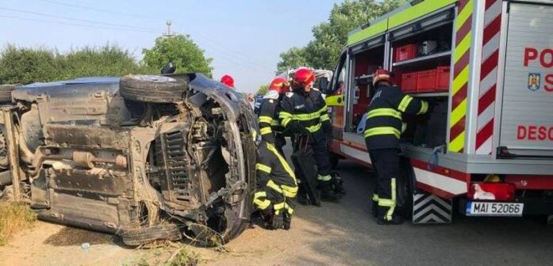 Felborult autójával és életét veszítette egy 73 éves férfi
