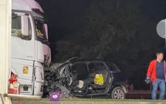 Teherautónak rohant kocsijával, a helyszínen meghalt a 35 éves férfi