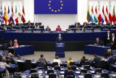 Fenntartható energiaforrásnak minősítette az EP az atomenergiát és a földgázt