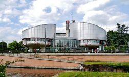 Az EJEB elmarasztalta Görögországot egy migránsokat szállító hajót ért katasztrófa miatt