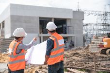 Csaknem harmincezer cég szűnt meg az év első öt hónapjában