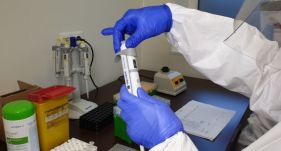 Négyezer alá esett vissza az új fertőzések száma