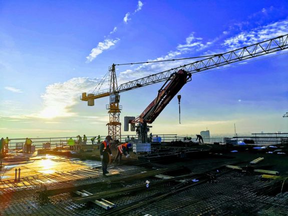 Tordán épít gyárat a magyar építőipari vállalat