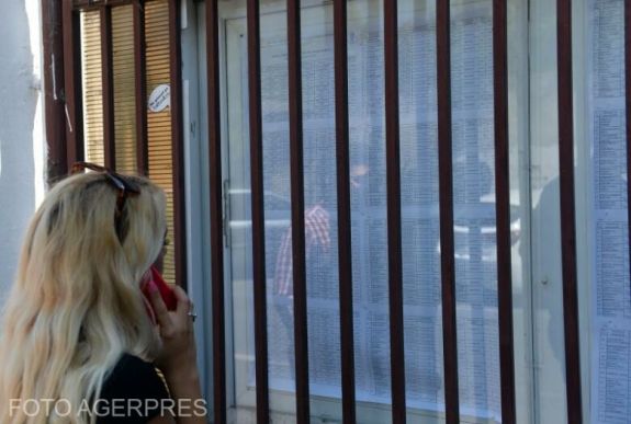 Több mint 110 ezer nyolcadikot végzett diákot soroltak be középiskolai osztályba a számítógépes elosztás nyomán