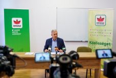 Közel másfél milliárd lejes közművesítési támogatást hagytak jóvá Maros megyének