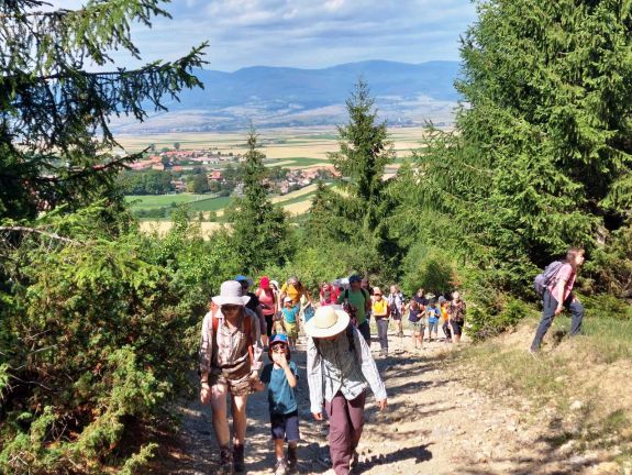 Szent László nyomában a zene szárnyán: túrával zárult a Csíkszeredai Régizene Fesztivál