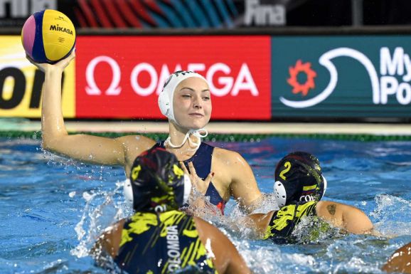 Ezüstérmes a magyar női vízilabda-válogatott