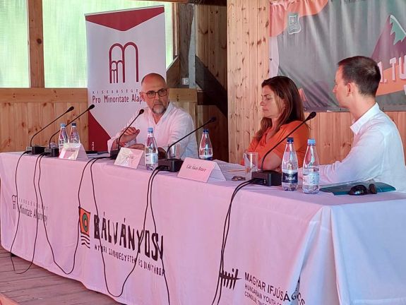 Kelemen Hunor és Varga Judit Tusványoson: szükség van az európai alapszerződés módosítására