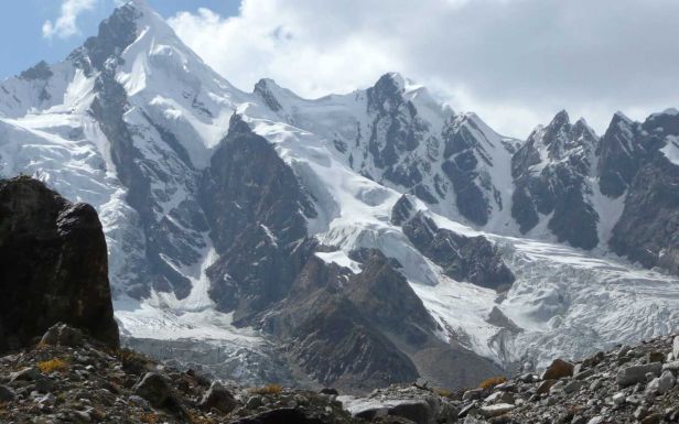 Magyar hegymászósiker Pakisztánban