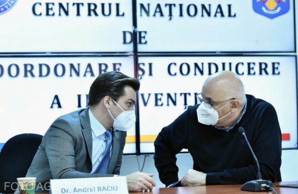 Koronavírus: nem vezetnek be korlátozásokat, de ajánlják a maszkviselést