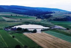 Városligetet alakítanának ki a baróti bányató környékén