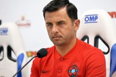 Edzőcsere a FCSB-nél: Nicolae Dică váltja Toni Petreát