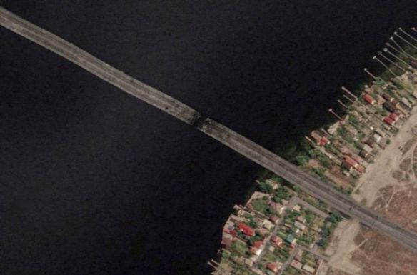 Több ezer orosz katona került kelepcébe Herszonnál