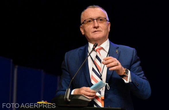 Sorin Cîmpeanu tanügyminiszter: „naponta kapok halálos fenyegetéseket”