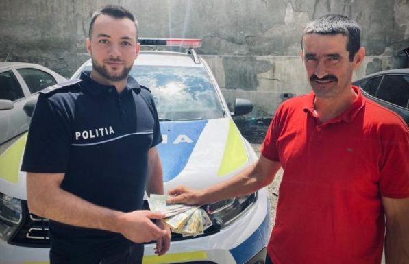 Nagyobb összeget talált a parkolóban, bevitte a rendőrségre