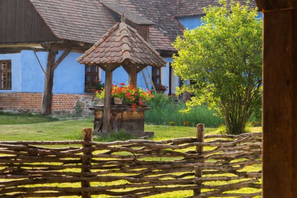 Látogathatóvá vált Károly herceg háza Szászfehéregyházán