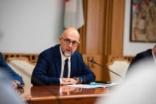 Kelemen Hunor: értelmetlen azt magyarázni, ki miért tapsol egy rendezvényen