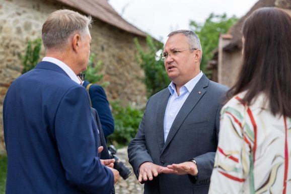 Ciucă: Erdély a tolerancia és az etnikumok békés együttélésének mintaképe