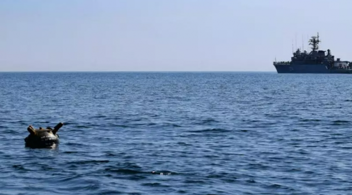 Tengeri aknát találtak és semmisítettek meg a Fekete-tengeren Eforie partjainál