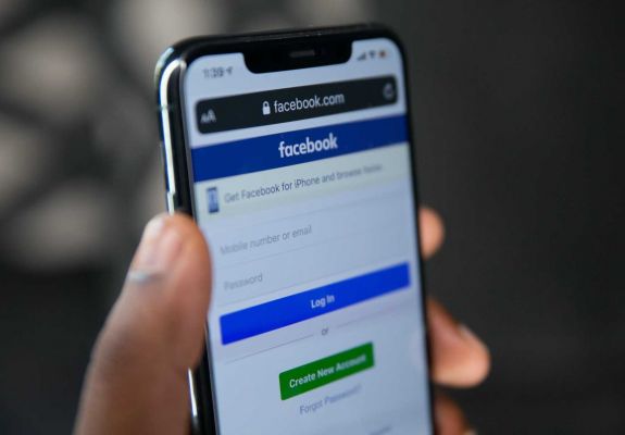 Leállhat a Facebook és az Instagram Európában