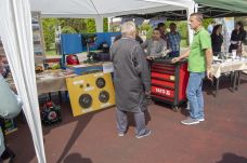 A jó szakember aranyat ér,  még sincsen elég