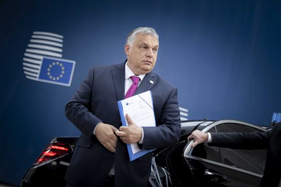 A magyar és az osztrák külügy is elítélte az Orbán Viktor elleni „ízléstelen és elfogadhatatlan” támadást