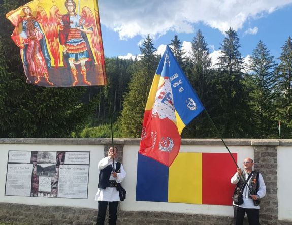 Úzvölgye: nem tűrik tovább az „idegen jelképeket” a román nacionalisták