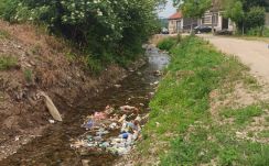 Folyókat, árkokat ellenőriztek: közel száz esetben konkrét intézkedéseket javasoltak a szakemberek