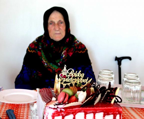 „A hosszú élet titka a türelem és az Istenben való hit” – A százéves kárásztelki Veronika nénivel beszélgettünk