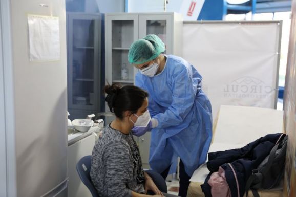 Nálunk is megjelent az omikron Dél-Afrikában terjedő BA.5-ös alváltozata