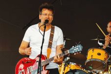 Lovasi András: a szólóestek varázsa, hogy ott helyben születik meg valami kerek