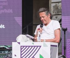 Zoltán Gábor: „sokan önvédelemből nem merik elolvasni a könyveimet”