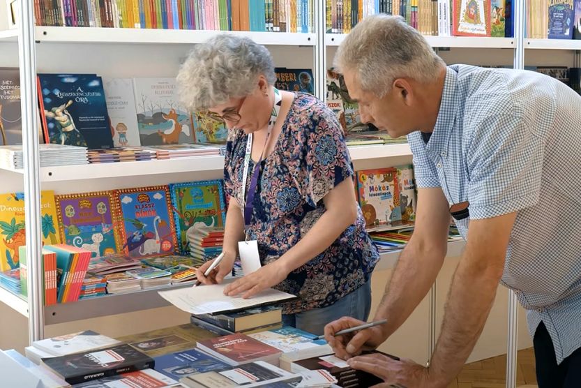 Megnyílt a 11. Kolozsvári Ünnepi Könyvhét