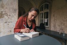 Tompa Andrea: a bizonytalanság erős része az alkotásnak