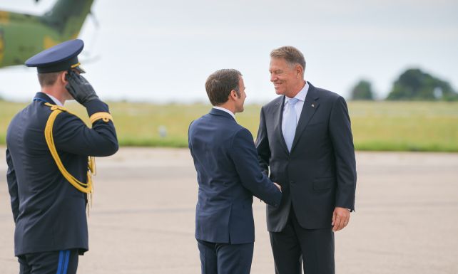 FRISSÍTVE – Ezt mondta Klaus Iohannis, miután zárt ajtók mögött tárgyalt Emmanuel Macron francia elnökkel