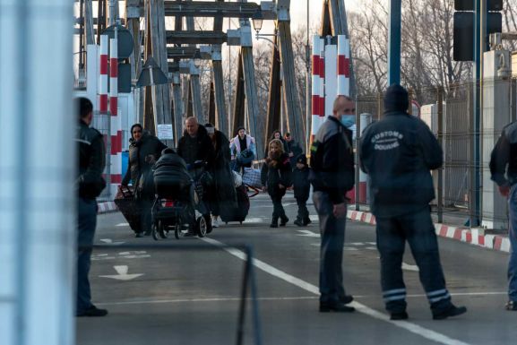 Vasárnap több mint kilencezer ukrán állampolgár érkezett Romániába