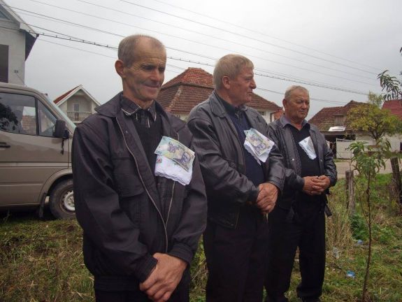 Így furakodik be a pénz a rituáléinkba: kortárs román fotográfusok kiállításai láthatók a 21. TIFF alatt