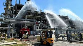Ukrán drón okozott tüzet a legnagyobb dél-oroszországi olajfinomítóban