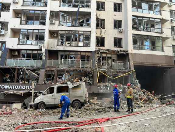 Ismét bombázta Kijevet Oroszország