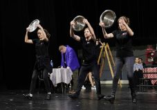 Helló, Dolly: Broadway-musicalt rendez Sorin Militaru Szatmárnémetiben