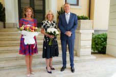 Klaus Iohanisszal és feleségével találkozott Jill Biden amerikai first lady