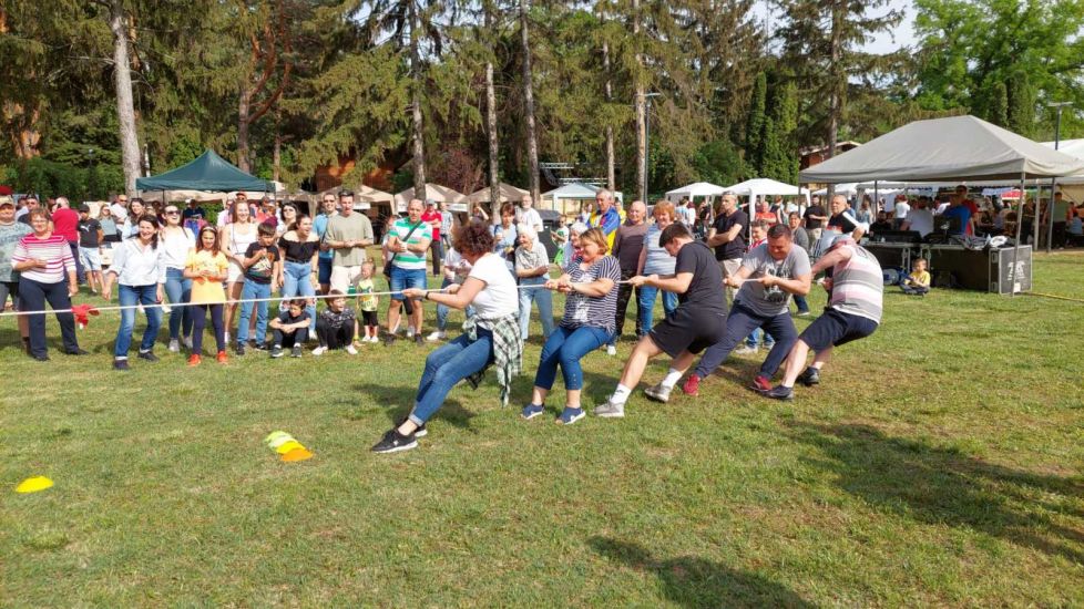 Húsz év után is töretlen az Aradi Magyar Majális sikere